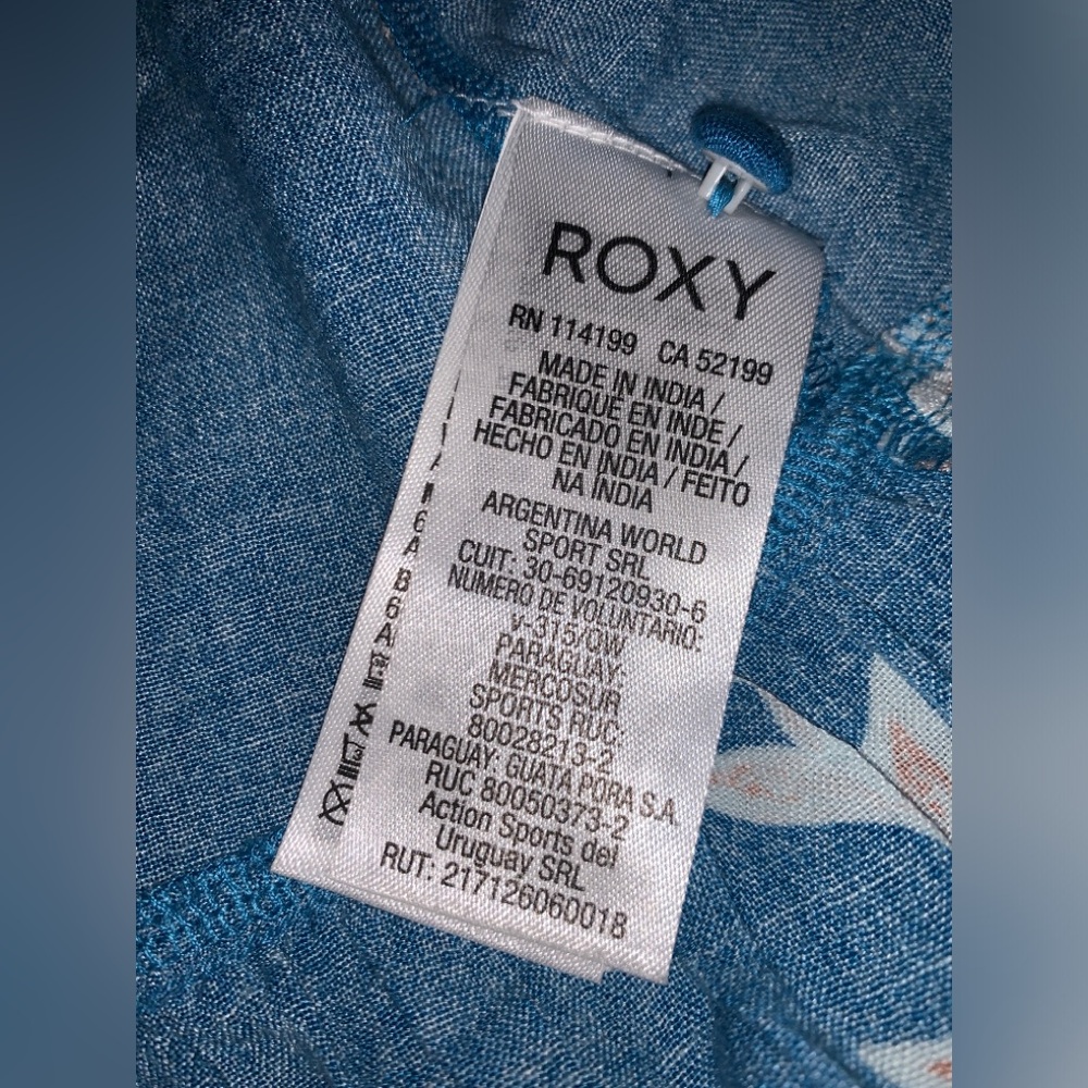 Roxy Flower Hawaiian Print in blue Wrap dress NWOT small - Picture 9 of 12